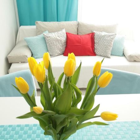 Happy Home Krochmalna Apartment Varşovia Exterior foto