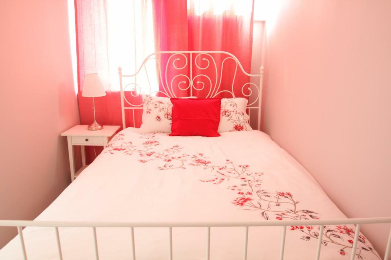 Happy Home Krochmalna Apartment Varşovia Exterior foto