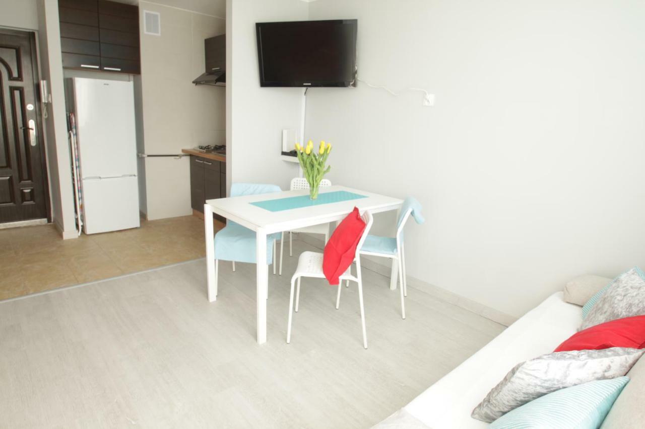 Happy Home Krochmalna Apartment Varşovia Exterior foto