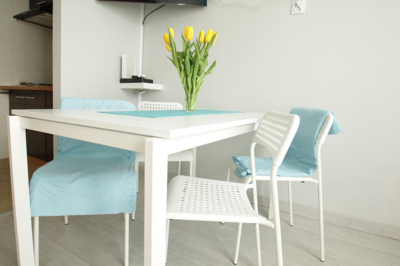 Happy Home Krochmalna Apartment Varşovia Exterior foto